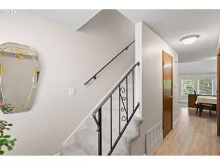 Photo #4: 24157623 Listing 