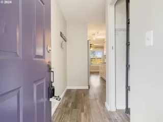 Photo #6: 24159016 Listing 