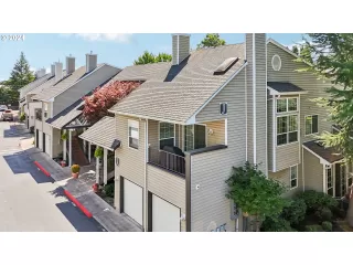 Photo #3: 24160019 Listing