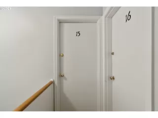 Photo #1: 24160960 Listing