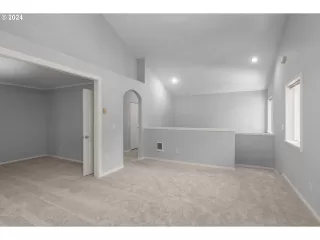 Photo #3: 24162550 Listing 