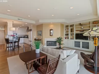 Photo #1: 24163994 Listing