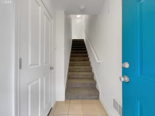 Photo #4: 24164255 Listing 