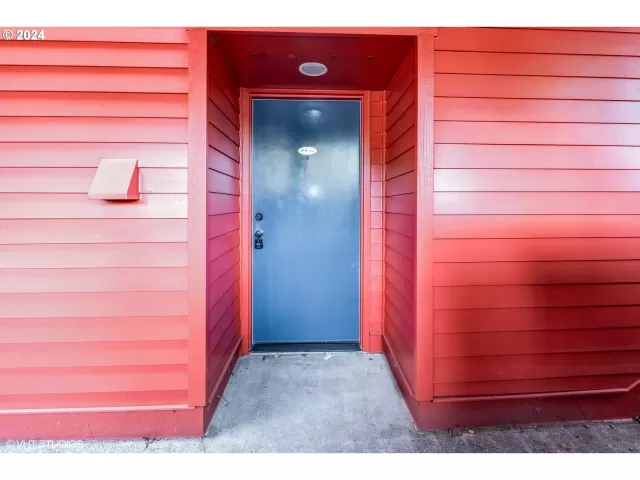 MLS: 24164442 Condo For Sale