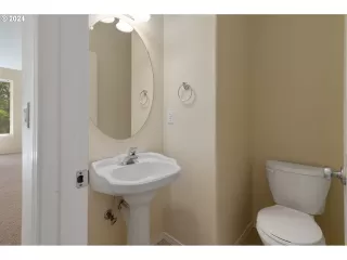 Photo #6: 24166555 Listing