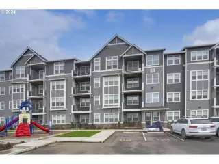 Photo #2: 24166856 Listing