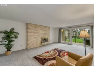 Photo #3: 24167842 Listing 