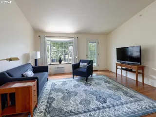 Photo #5: 24174491 Listing 