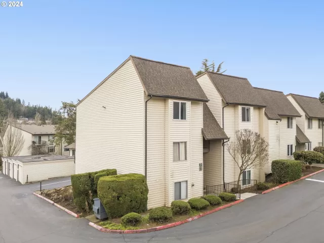 MLS: 24174960 Condo For Sale