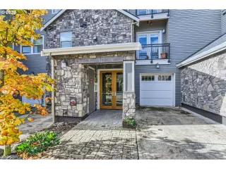 Photo #1: 24175054 Listing