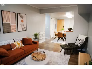 Photo #4: 24178468 Listing