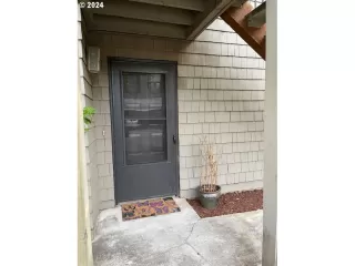 Photo #1: 24178617 Listing 