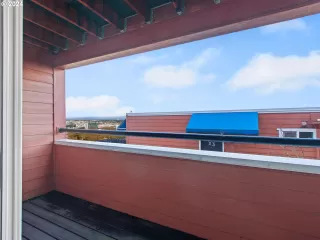 Photo #5: 24180237 Listing 