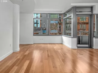 Photo #6: 24181805 Listing 