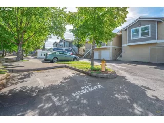 Photo #5: 24184066 Listing 