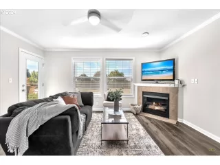 Photo #6: 24184066 Listing 