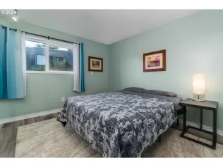 Photo #1: 24184976 Listing