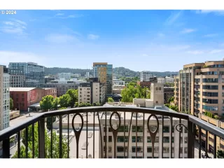 Photo #6: 24187035 Listing 