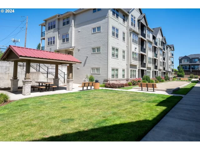 MLS: 24187242 Condo For Sale