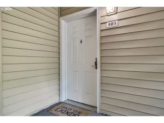 Photo #5: 24188241 Listing