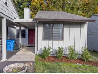 Photo #2: 24190130 Listing 