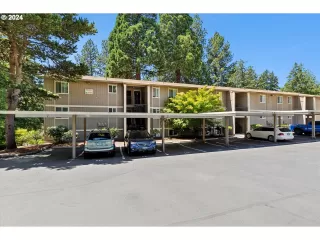 Photo #1: 24191166 Listing