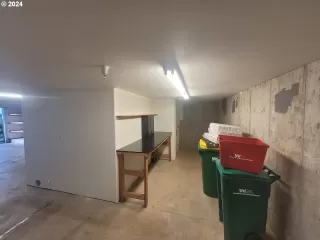 Photo #1: 24191980 Listing 