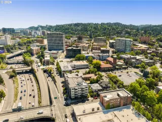 Photo #3: 24193831 Listing 