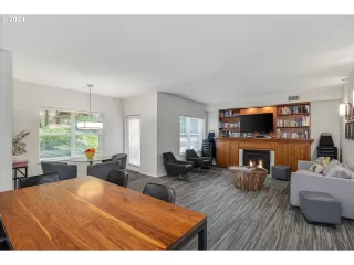 Photo #6: 24196244 Listing 