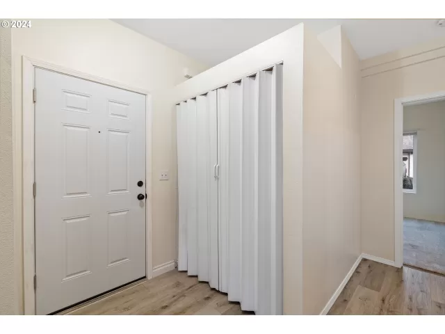 MLS: 24198114 Condo For Sale