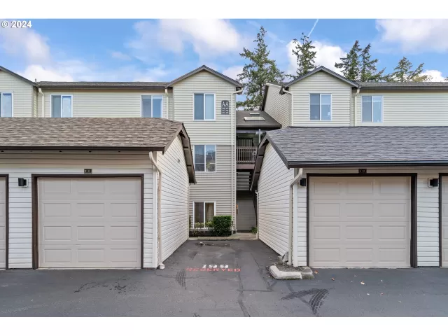 MLS: 24198114 Condo For Sale