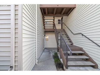 Photo #3: 24198114 Listing