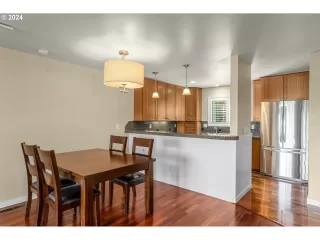 More Details about MLS # 24198615 : 5858 S RIVERIDGE LN 28