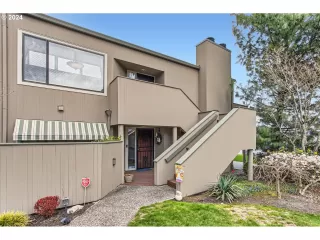 Photo #1: 24198931 Listing 