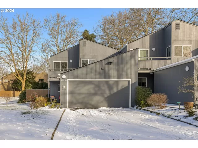 MLS: 24202597 Condo For Sale