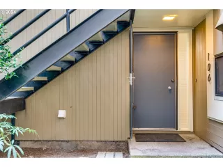 Photo #3: 24202840 Listing 