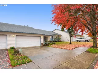 Photo #3: 24207027 Listing