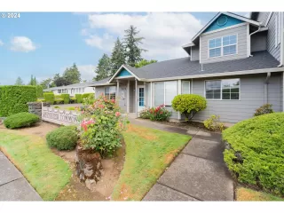 Photo #5: 24207167 Listing