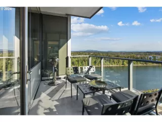 Photo #2: 24209442 Listing