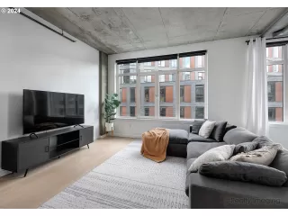 Photo #1: 24210242 Listing