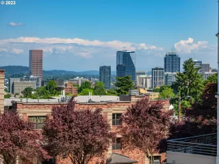 Photo #1: 24211223 Listing