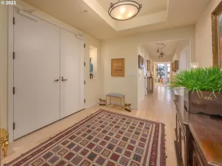 Photo #4: 24211223 Listing