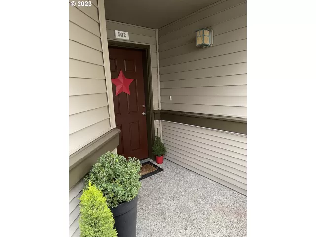 MLS: 24213061 Condo For Sale