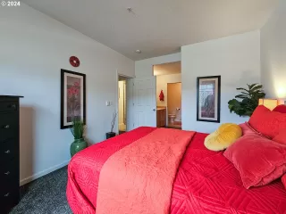 Photo #3: 24213061 Listing 