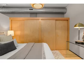 Photo #3: 24213223 Listing