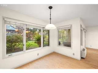 Photo #6: 24214797 Listing 