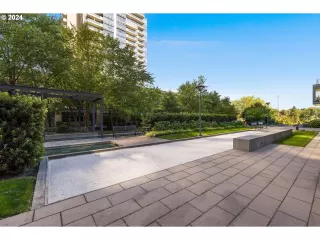 Photo #3: 24217555 Listing 