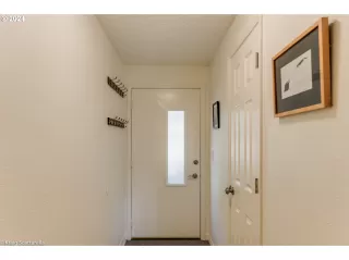 Photo #2: 24219466 Listing 