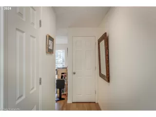 Photo #3: 24219466 Listing 