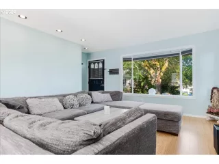 Photo #6: 24223036 Listing 